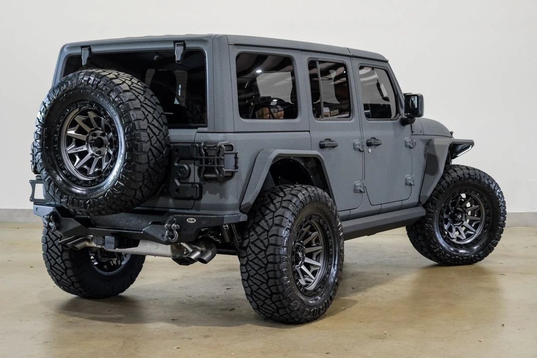 2024 Jeep JL Wrangler - Image 4 of 12