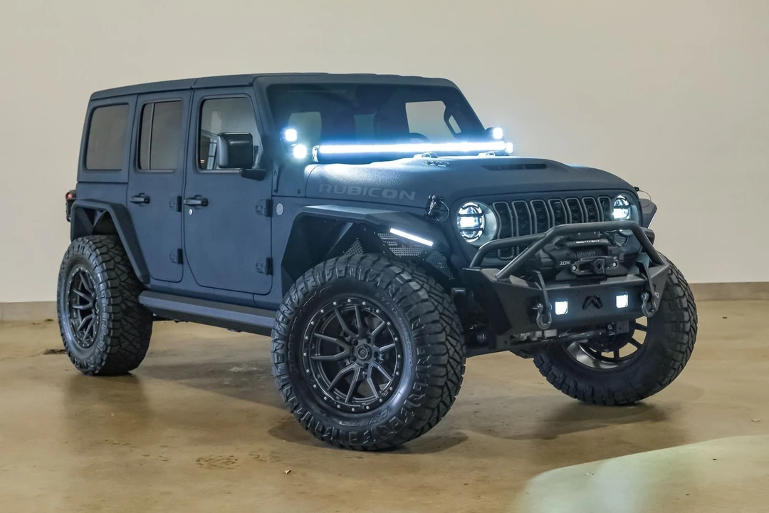 2024 Jeep JL Wrangler - Image 8 of 12