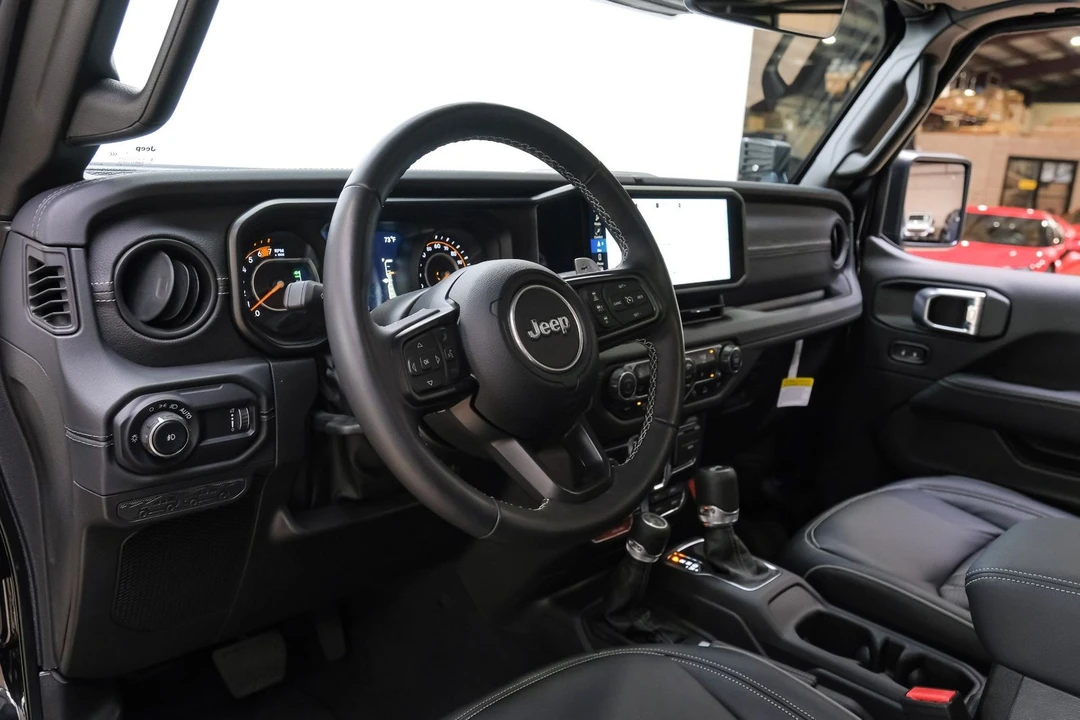 2024 Jeep JL Wrangler - Image 2 of 12