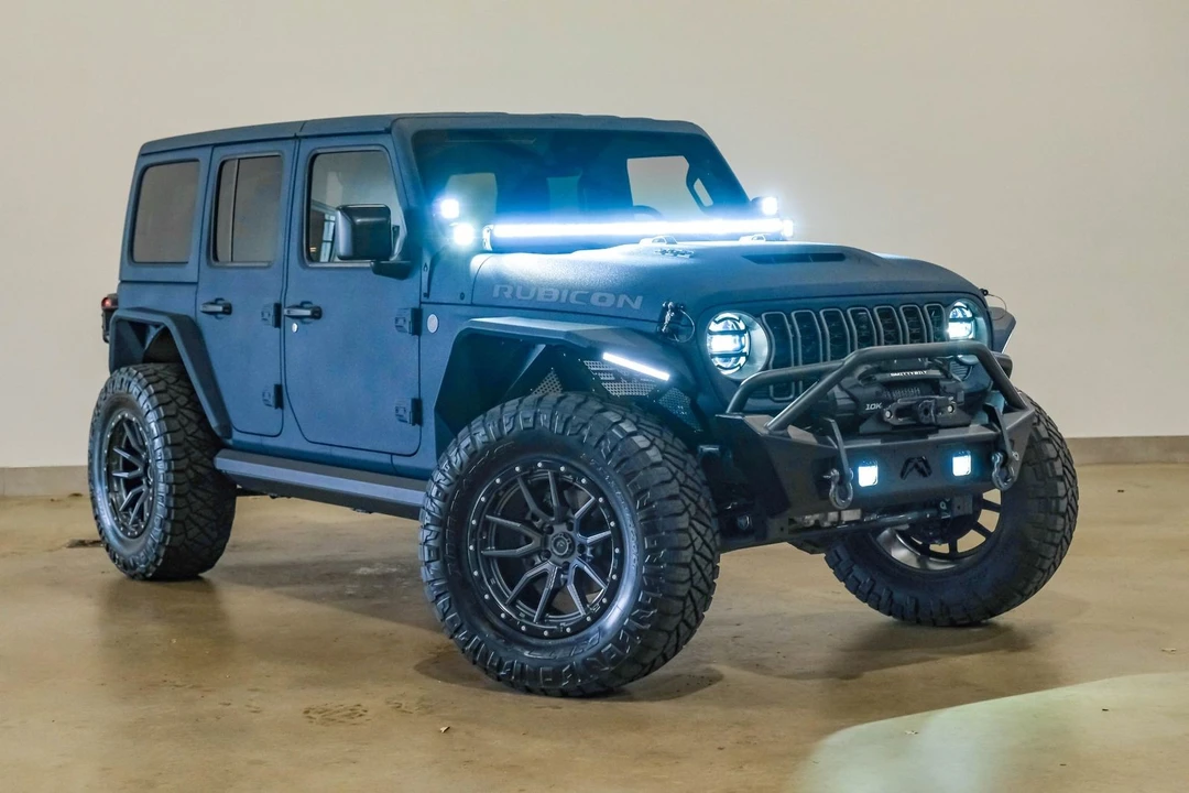 2024 Jeep JL Wrangler - Image 11 of 12