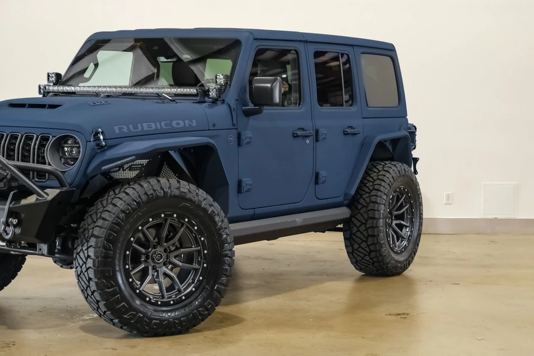2024 Jeep JL Wrangler - Image 5 of 12