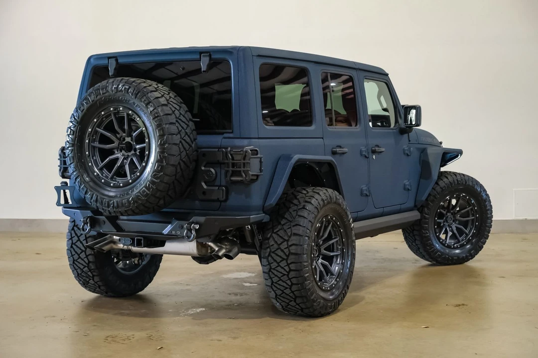 2024 Jeep JL Wrangler - Image 12 of 12