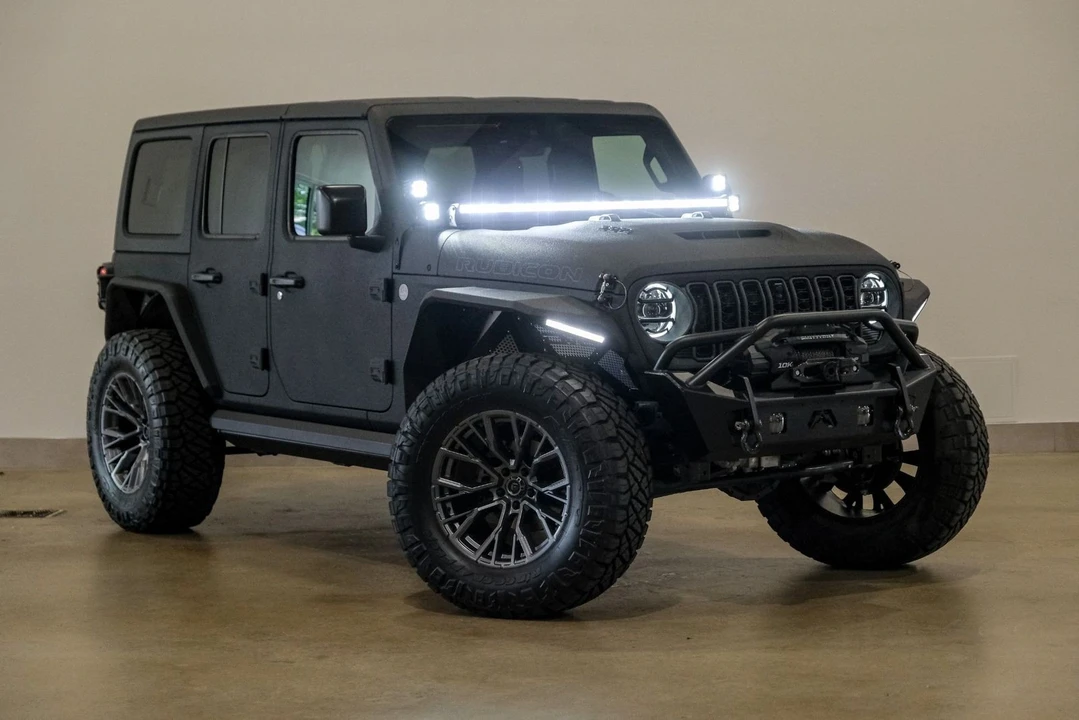2024 Jeep JL Wrangler - Image 2 of 12