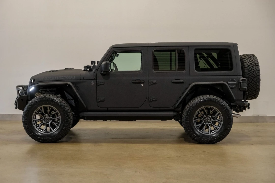 2024 Jeep JL Wrangler - Image 9 of 12