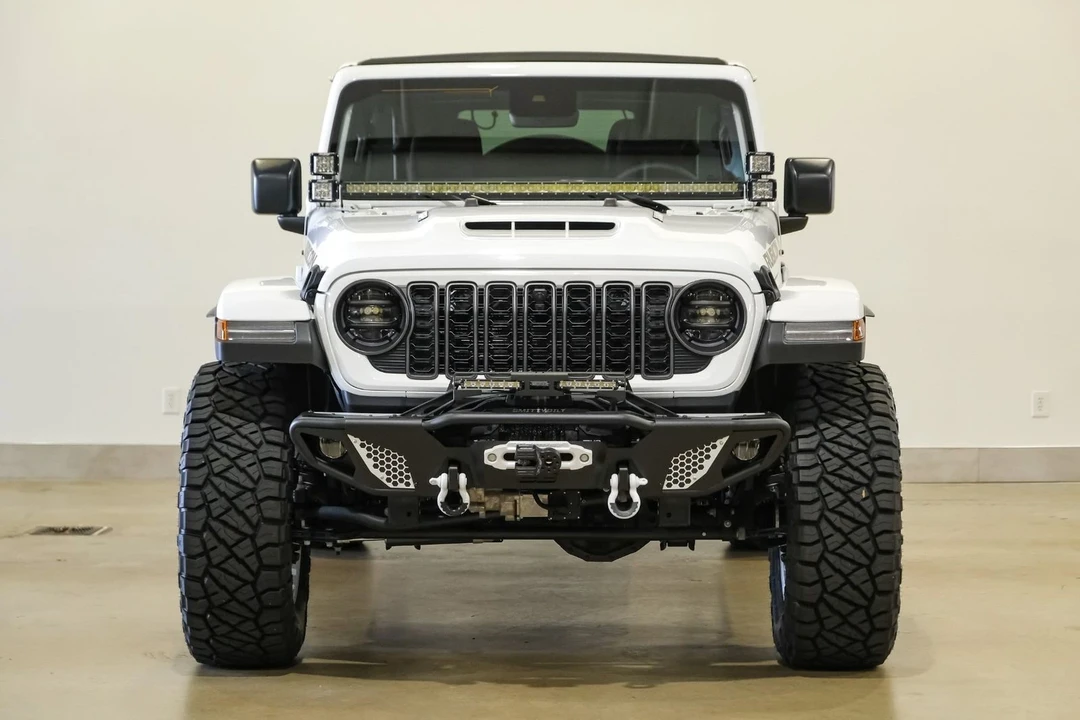 2024 Jeep JL Wrangler - Image 4 of 12