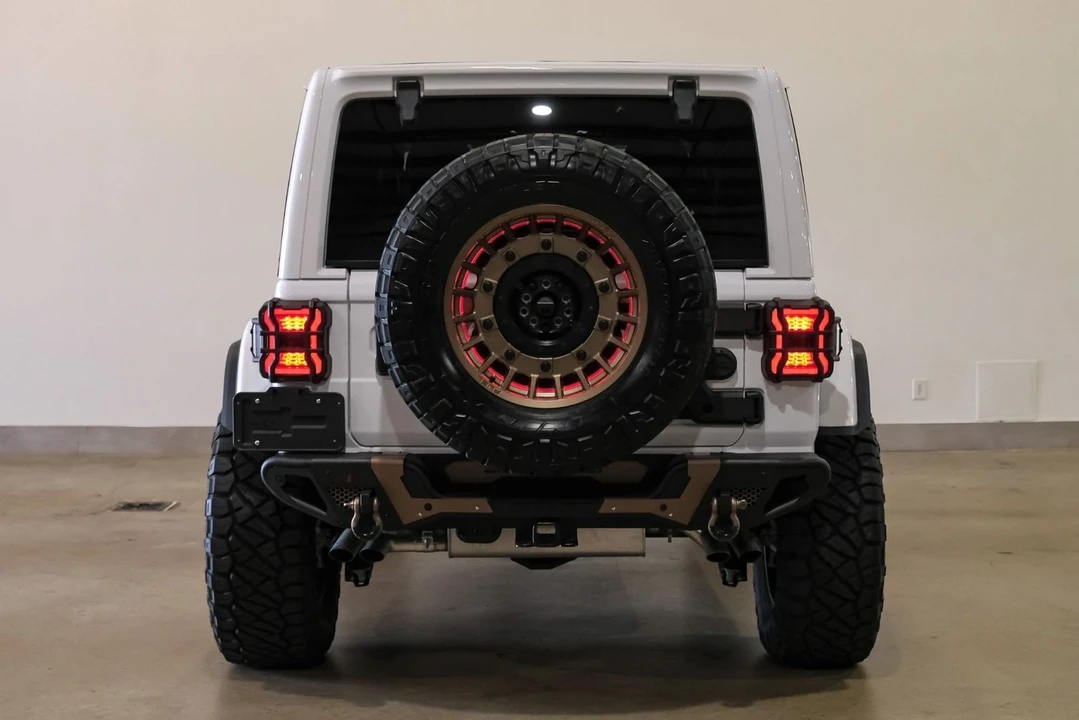 2024 Jeep JL Wrangler - Image 9 of 12