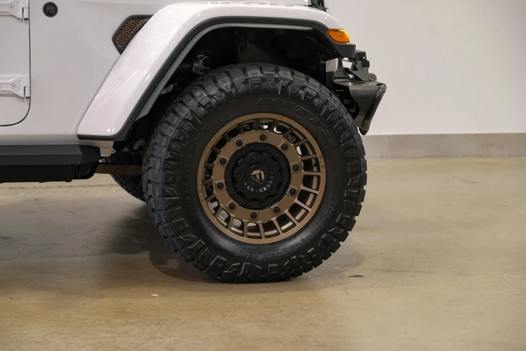 2024 Jeep JL Wrangler - Image 5 of 12