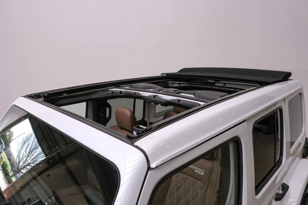 2024 Jeep JL Wrangler - Image 2 of 12