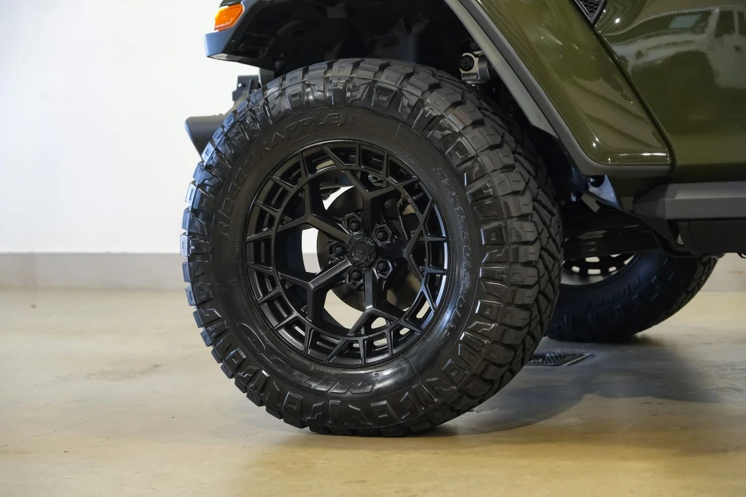 2024 Jeep JL Wrangler Rubicon 392 - Image 9 of 12