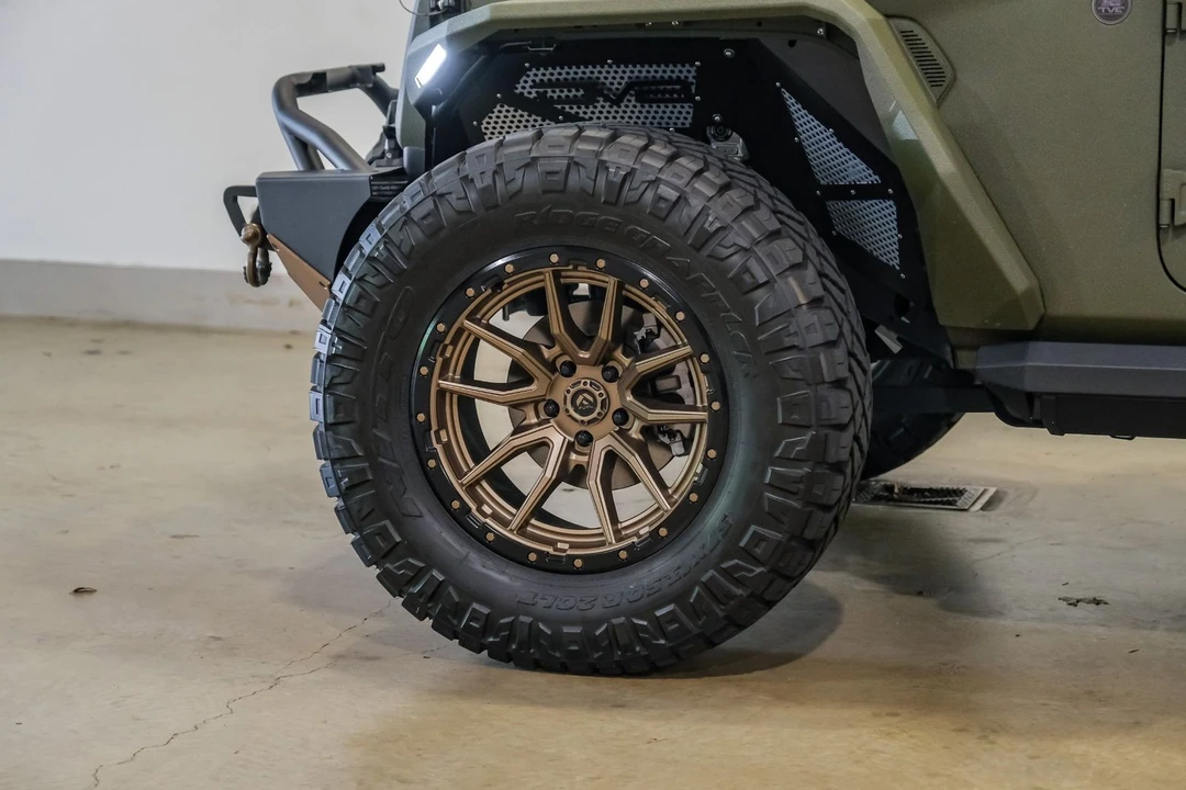 2024 Jeep JL Wrangler - Image 7 of 12
