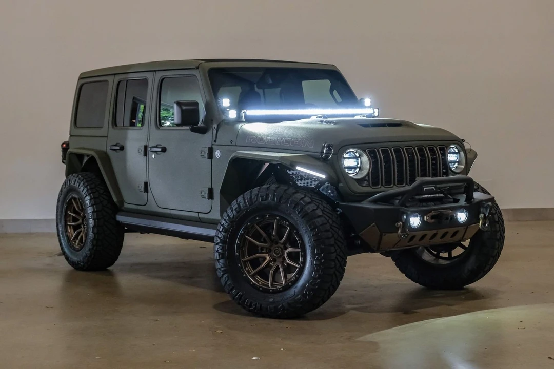 2024 Jeep JL Wrangler - Image 8 of 12