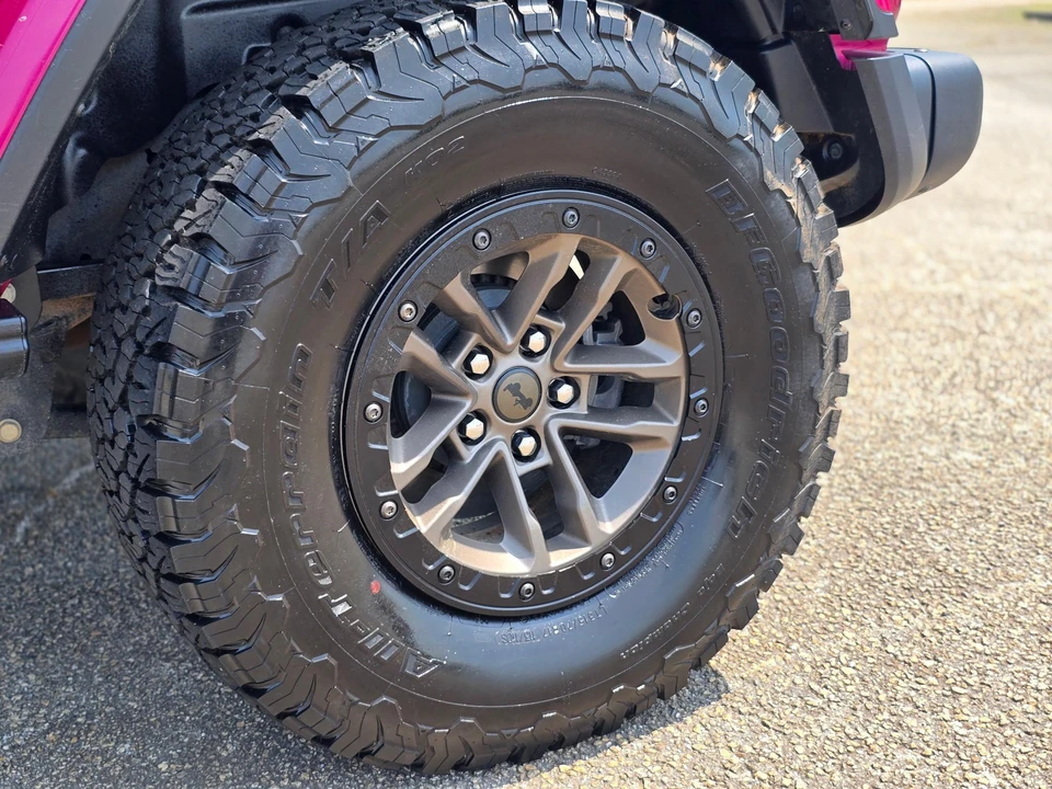 2024 Jeep JL Wrangler - Image 18 of 31