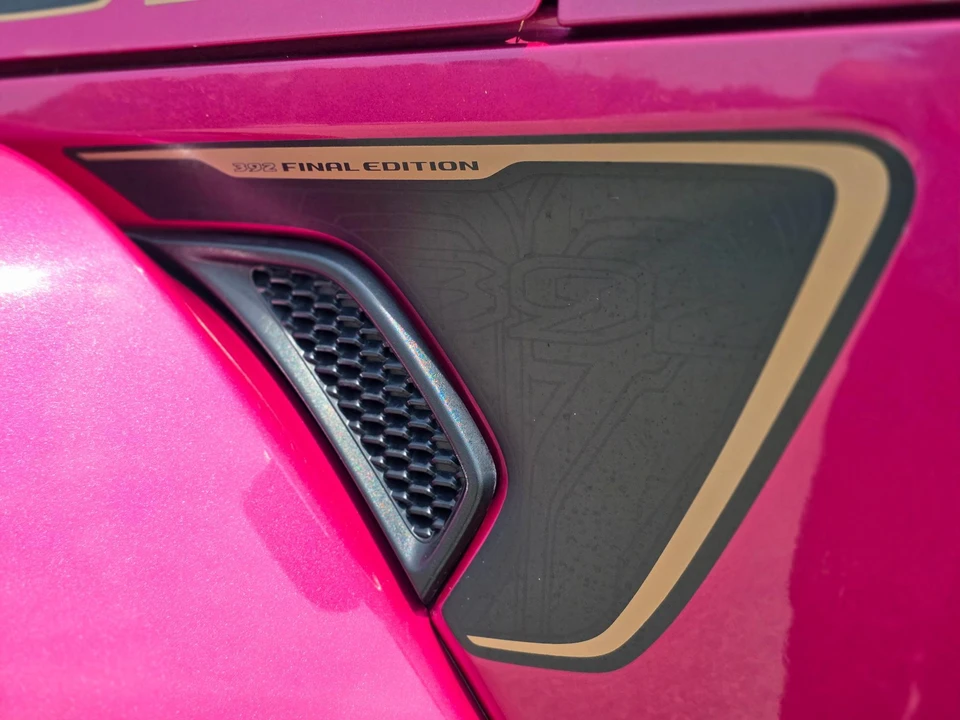 2024 Jeep JL Wrangler - Image 15 of 31
