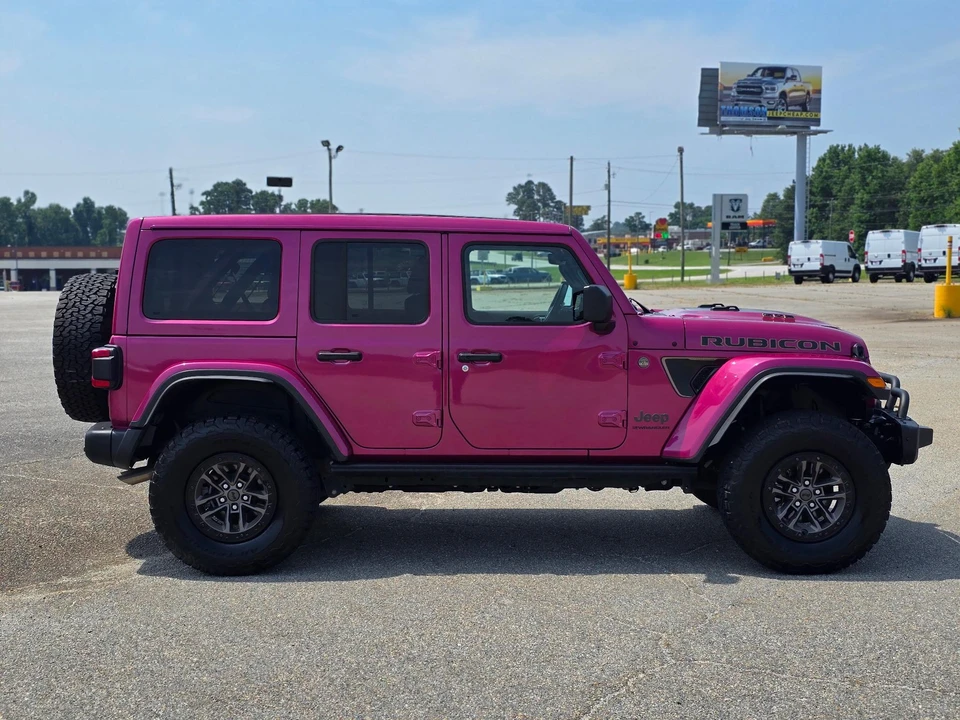 2024 Jeep JL Wrangler - Image 9 of 31