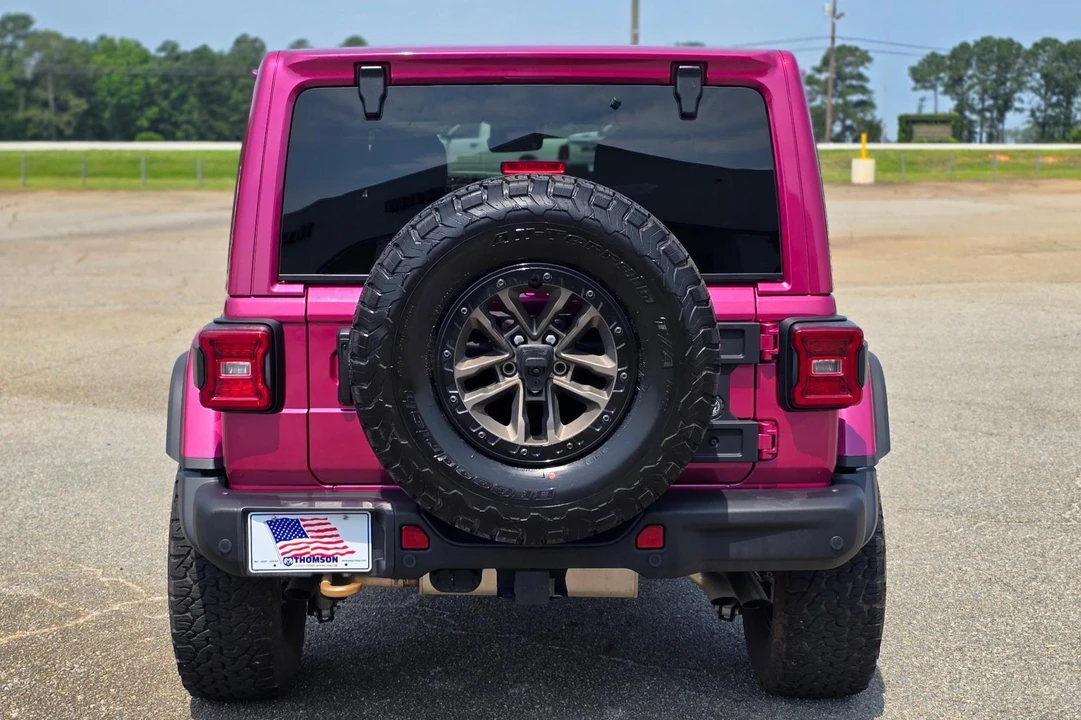 2024 Jeep JL Wrangler - Image 5 of 31
