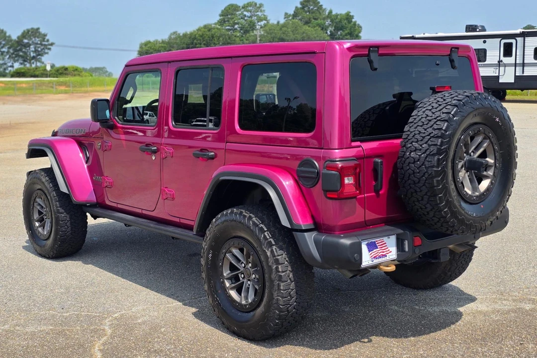 2024 Jeep JL Wrangler - Image 4 of 31