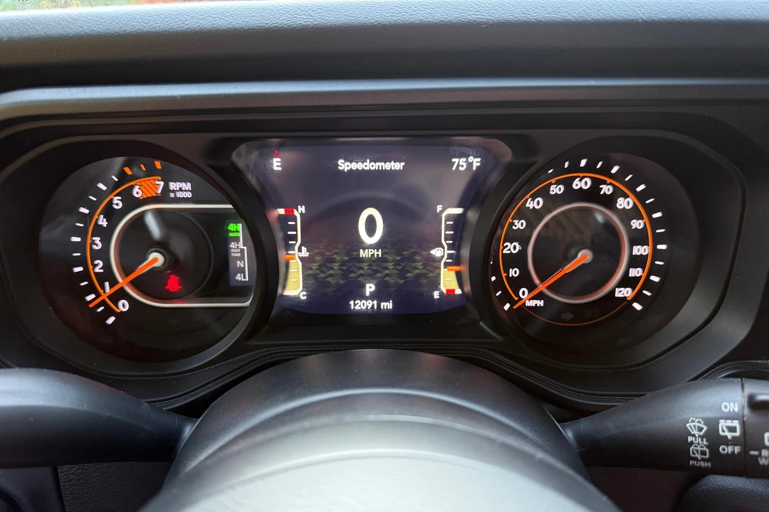 2024 Jeep JL Wrangler - Image 26 of 31