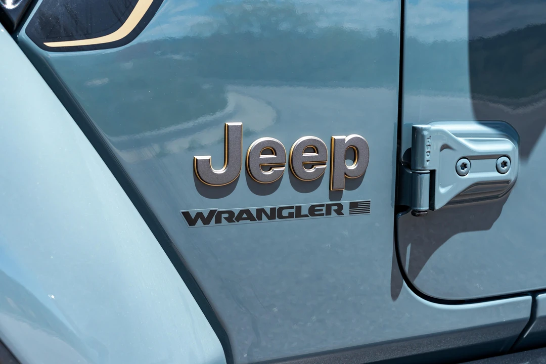 2024 Jeep JL Wrangler - Image 24 of 31
