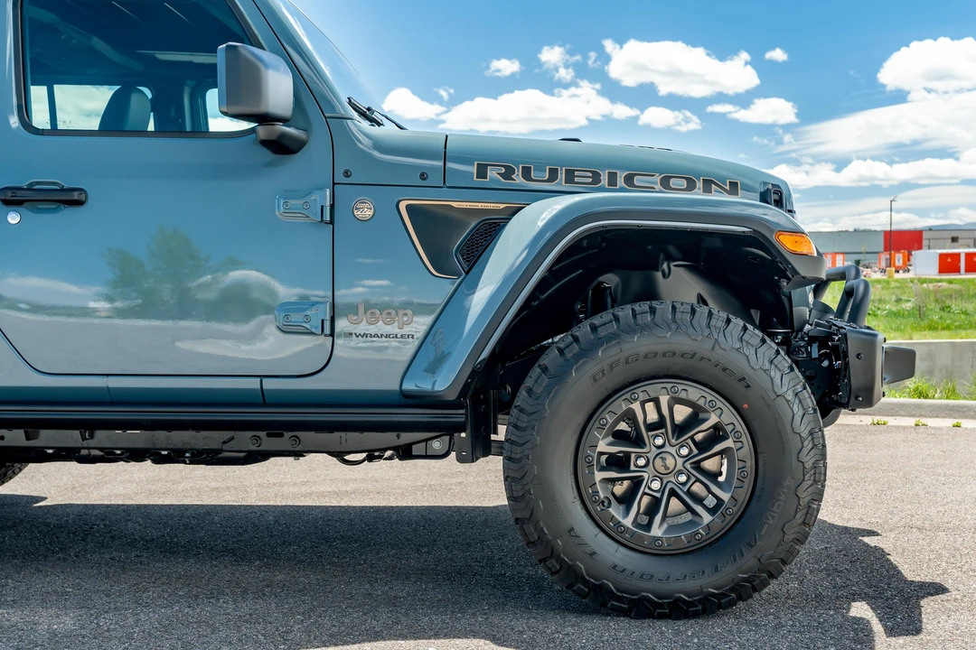 2024 Jeep JL Wrangler - Image 31 of 31