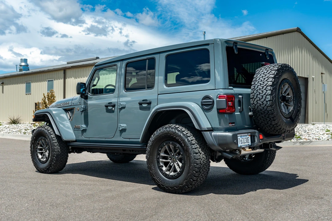 2024 Jeep JL Wrangler - Image 7 of 31