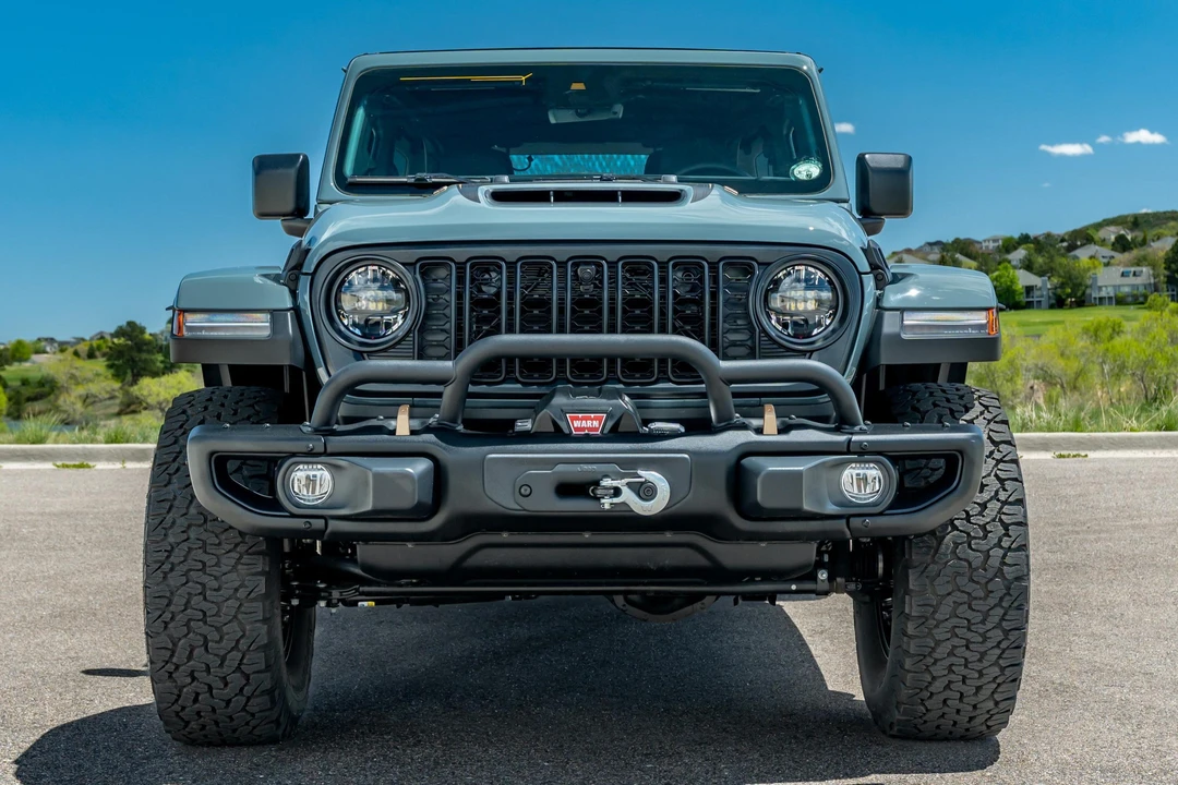 2024 Jeep JL Wrangler - Image 2 of 31