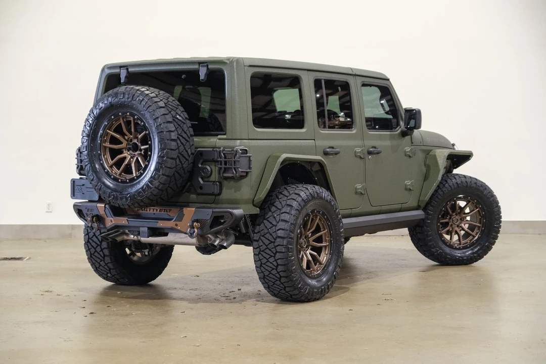 2024 Jeep JL Wrangler - Image 2 of 12