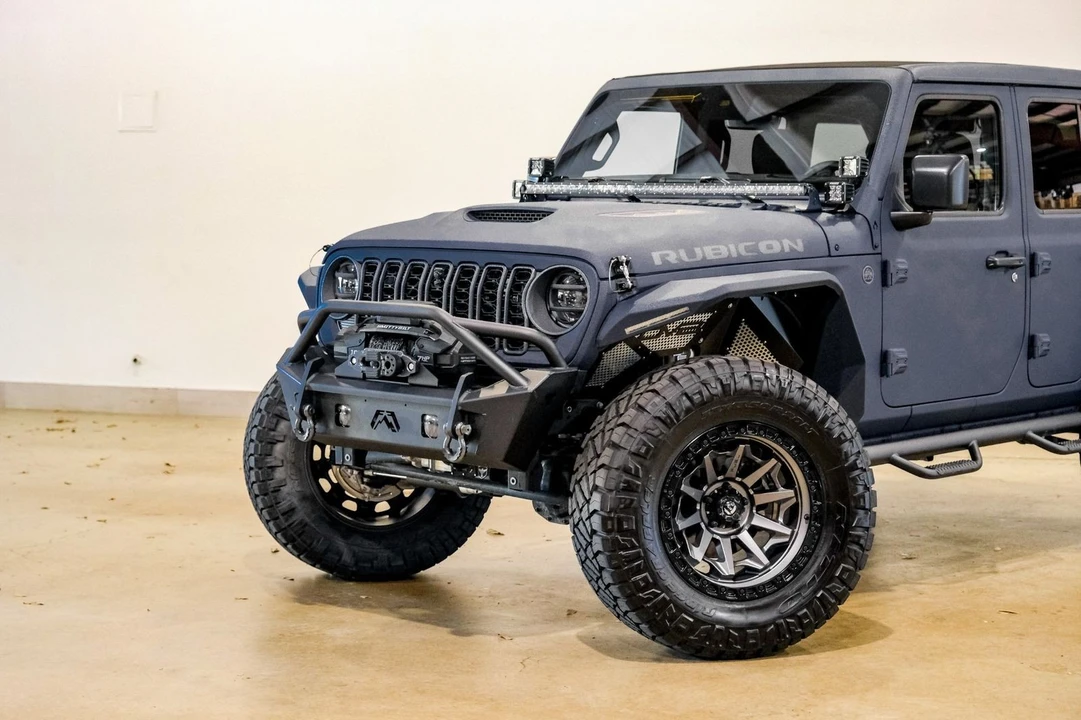 2024 Jeep JL Wrangler - Image 5 of 12