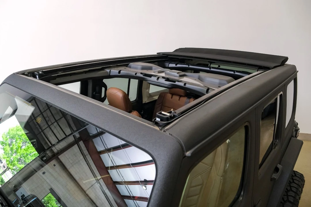 2024 Jeep JL Wrangler - Image 3 of 12