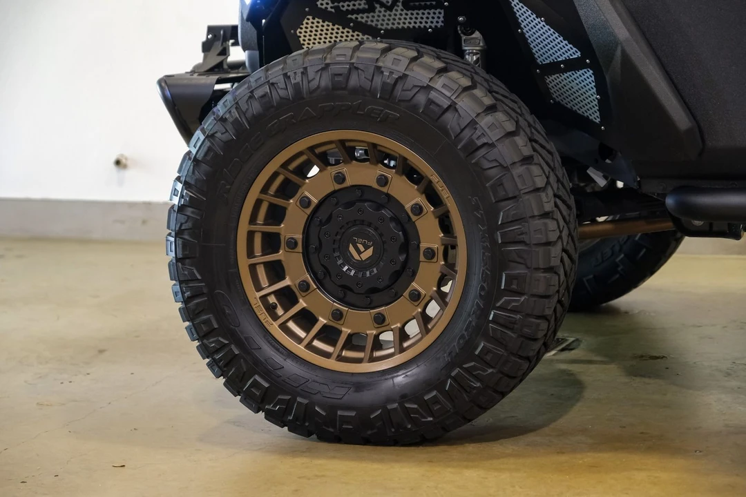 2024 Jeep JL Wrangler - Image 7 of 12