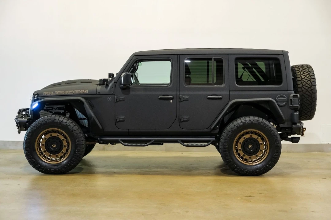 2024 Jeep JL Wrangler - Image 5 of 12