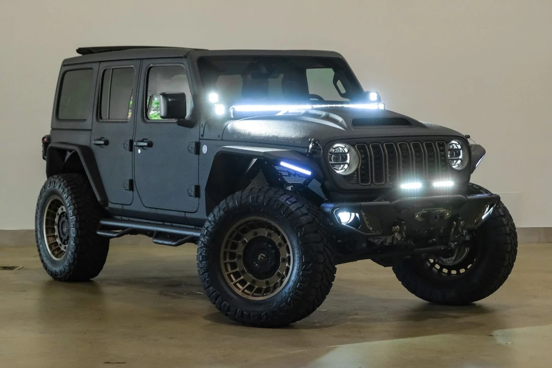 2024 Jeep JL Wrangler - Image 6 of 12