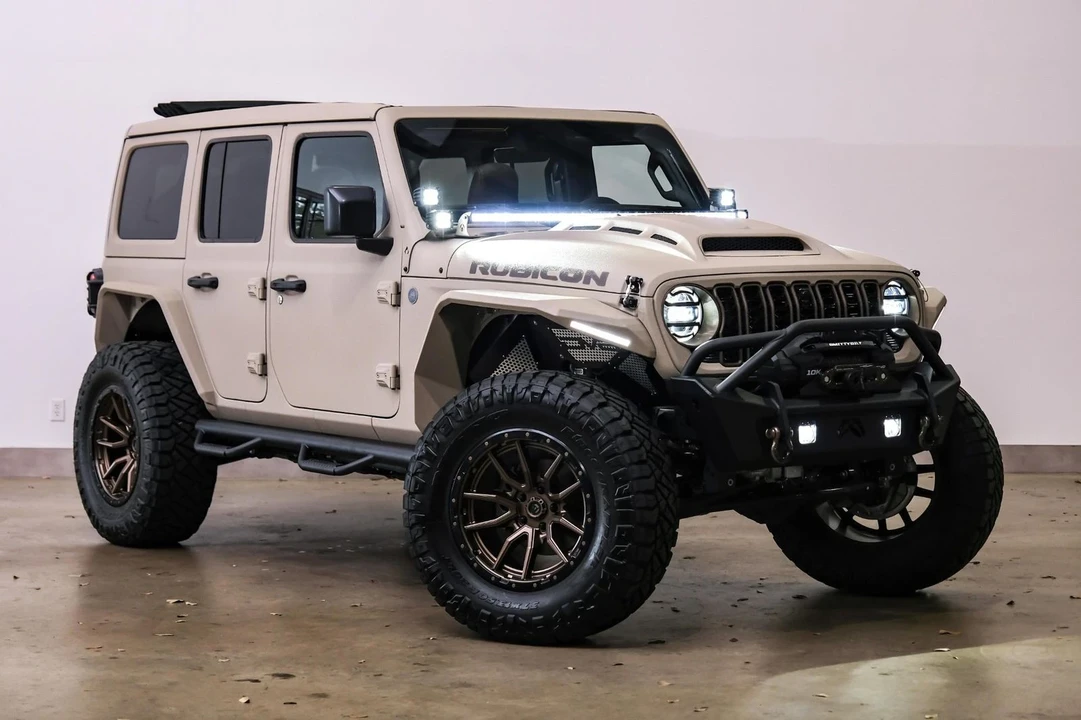 2024 Jeep JL Wrangler - Image 3 of 12