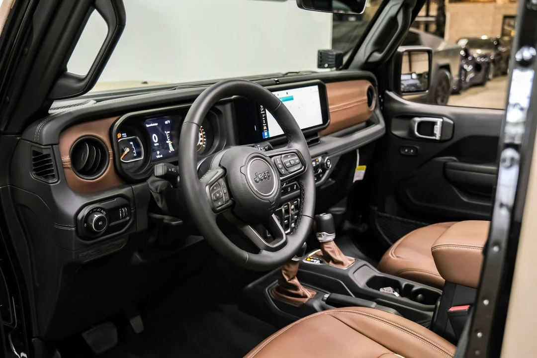 2024 Jeep JL Wrangler - Image 12 of 12