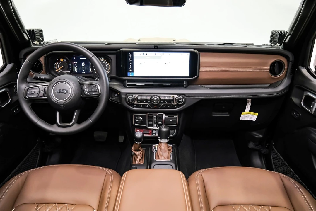 2024 Jeep JL Wrangler - Image 11 of 12