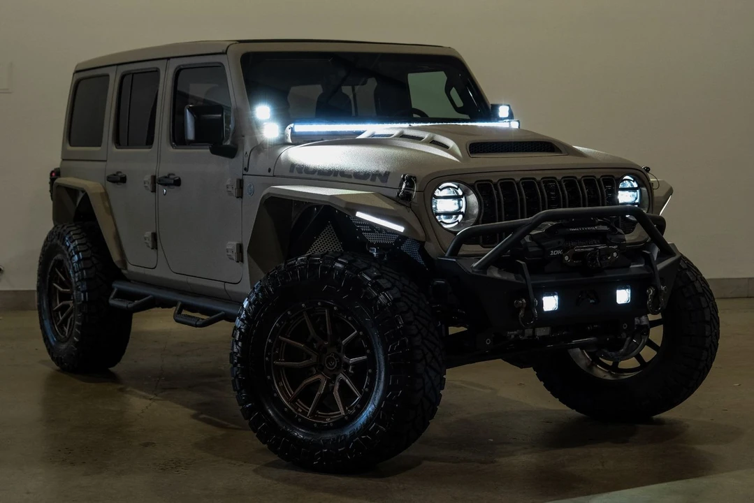 2024 Jeep JL Wrangler - Image 8 of 12