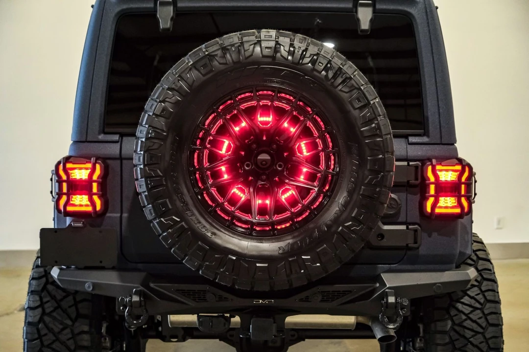 2024 Jeep JL Wrangler - Image 11 of 12