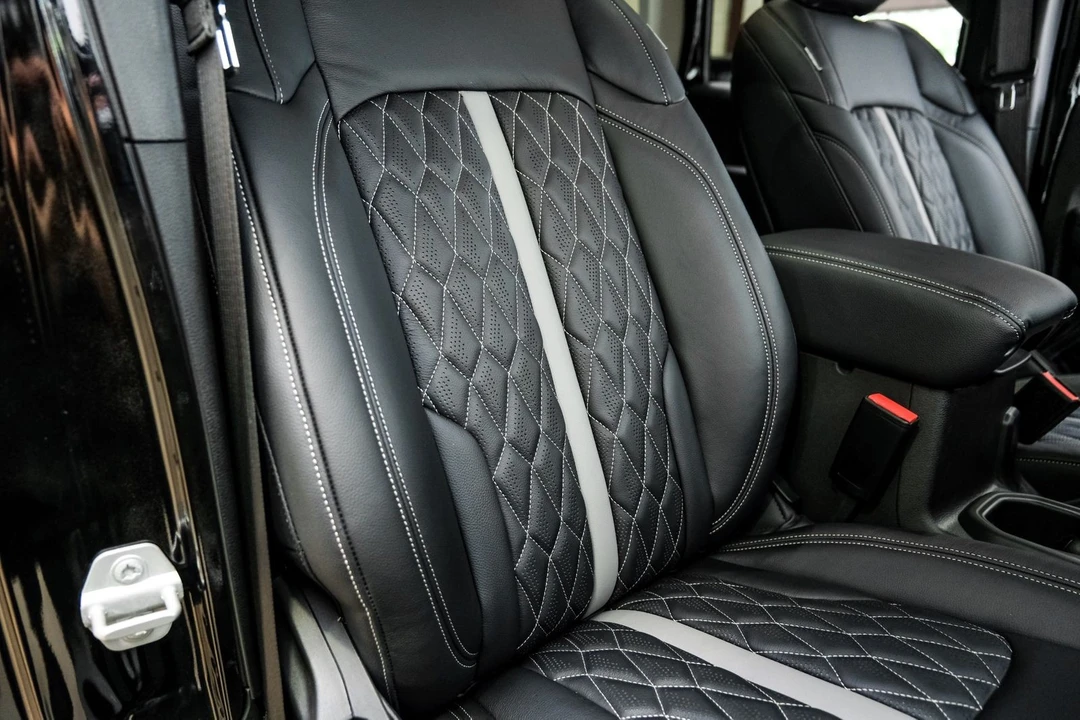 2024 Jeep JL Wrangler - Image 5 of 12