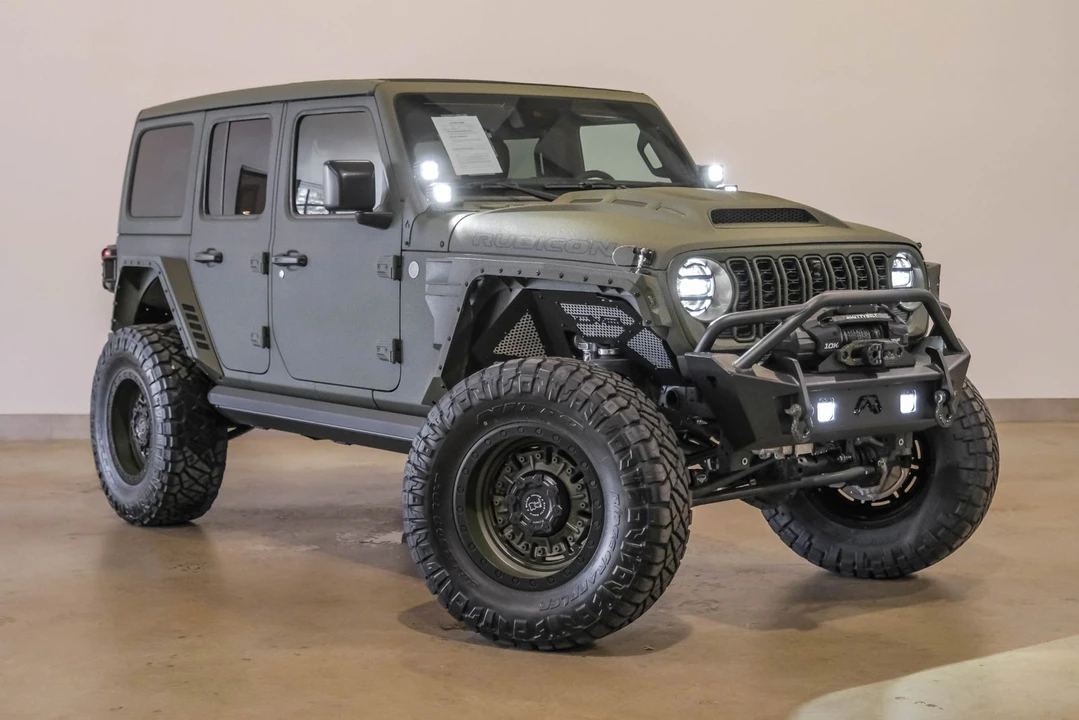 2024 Jeep JL Wrangler - Image 4 of 12