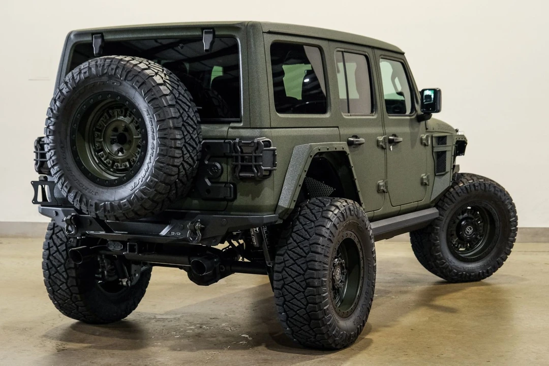 2024 Jeep JL Wrangler - Image 8 of 12