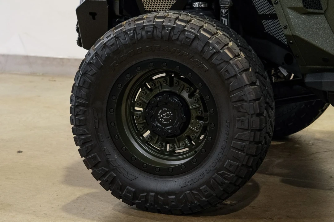 2024 Jeep JL Wrangler - Image 11 of 12