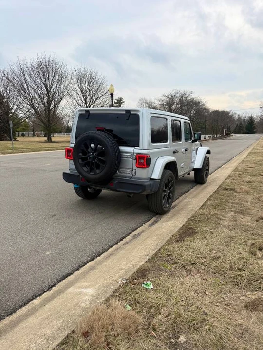 2024 Jeep JL Wrangler - Image 2 of 12