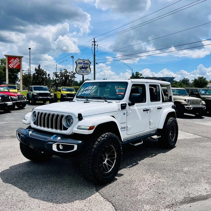 2024 Jeep JL Wrangler - Image 2 of 20