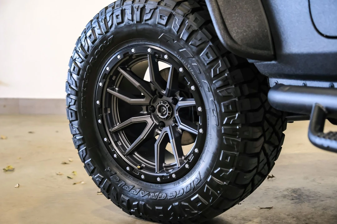2024 Jeep JL Wrangler - Image 5 of 12