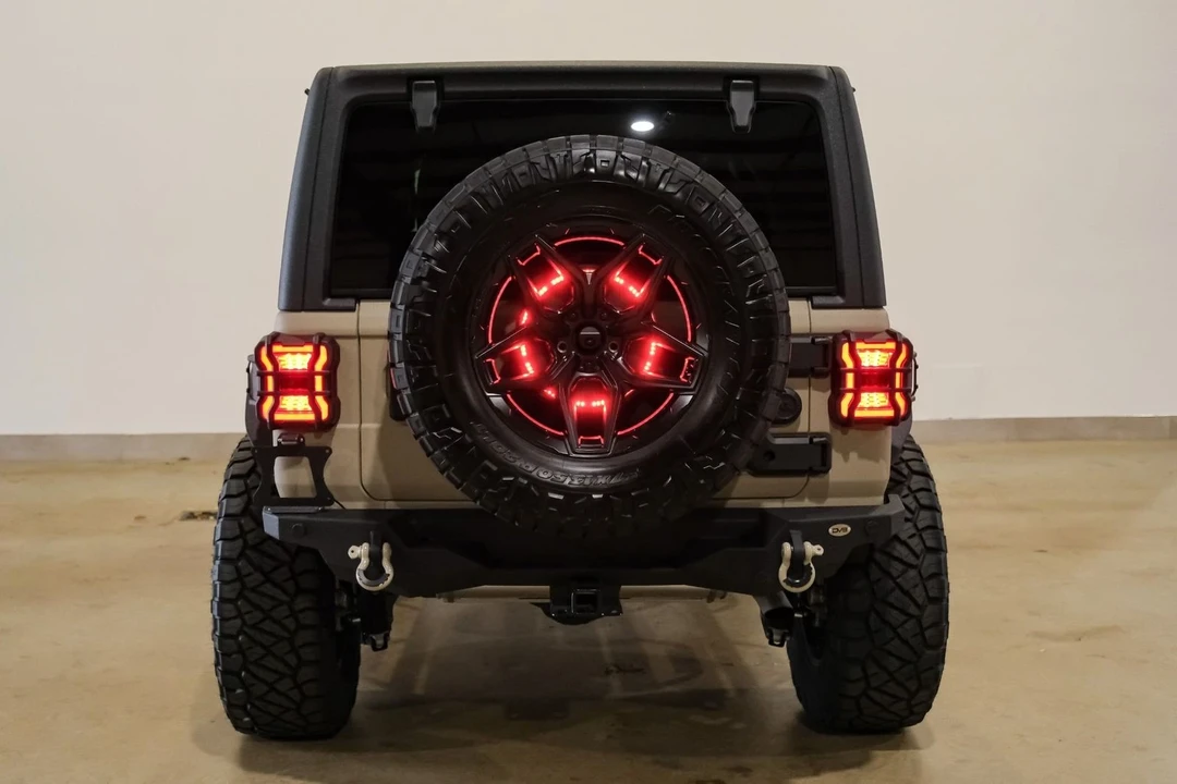 2024 Jeep JL Wrangler - Image 8 of 12