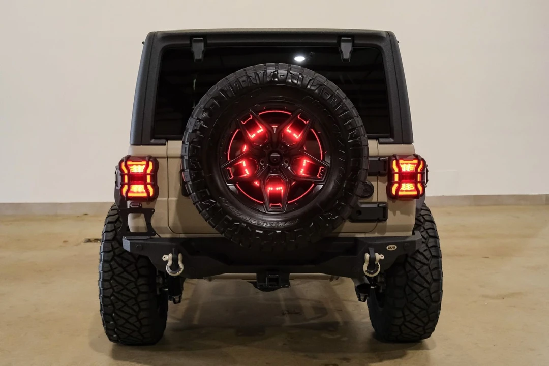 2024 Jeep JL Wrangler - Image 11 of 12