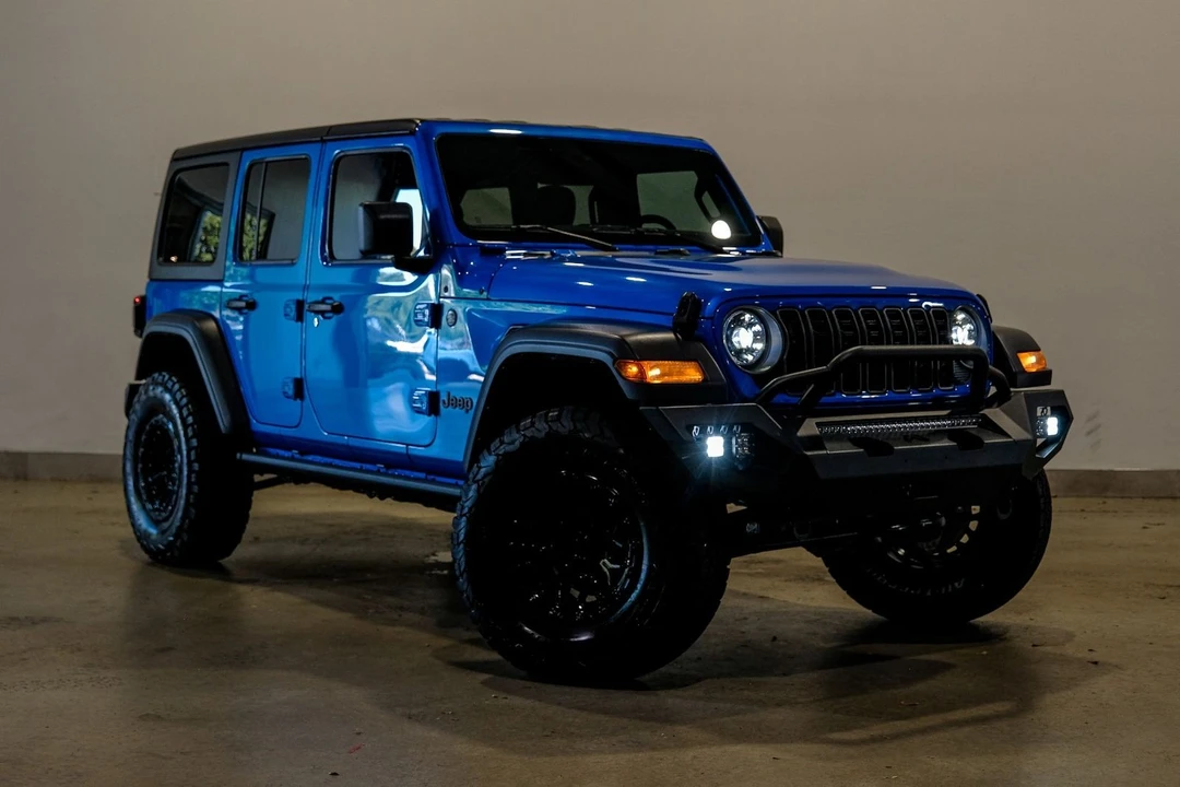 2024 Jeep JL Wrangler - Image 7 of 12