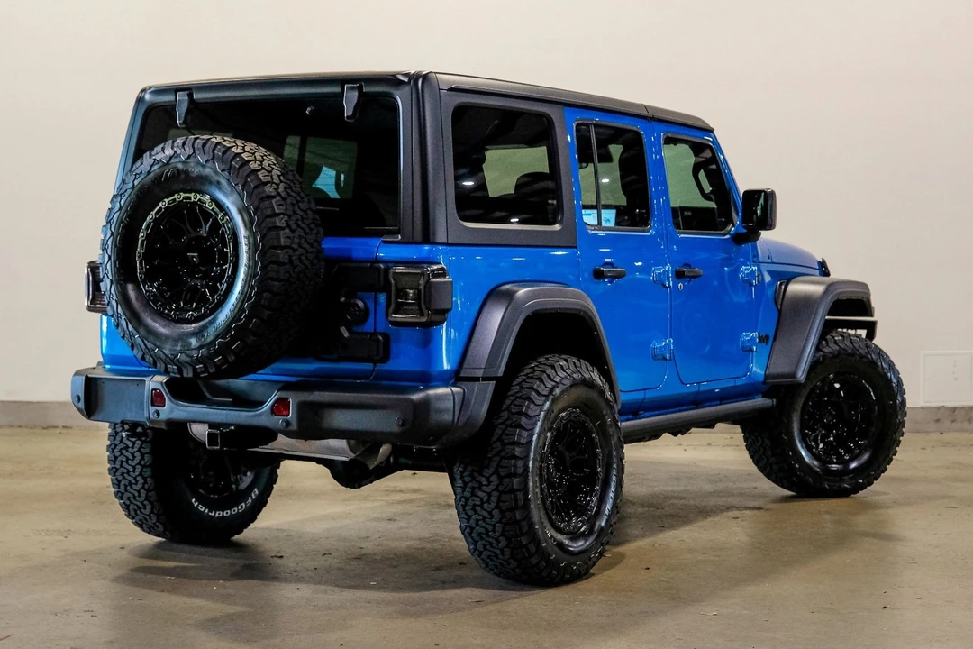 2024 Jeep JL Wrangler - Image 5 of 12