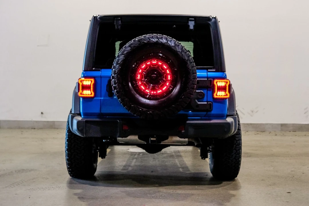 2024 Jeep JL Wrangler - Image 11 of 12