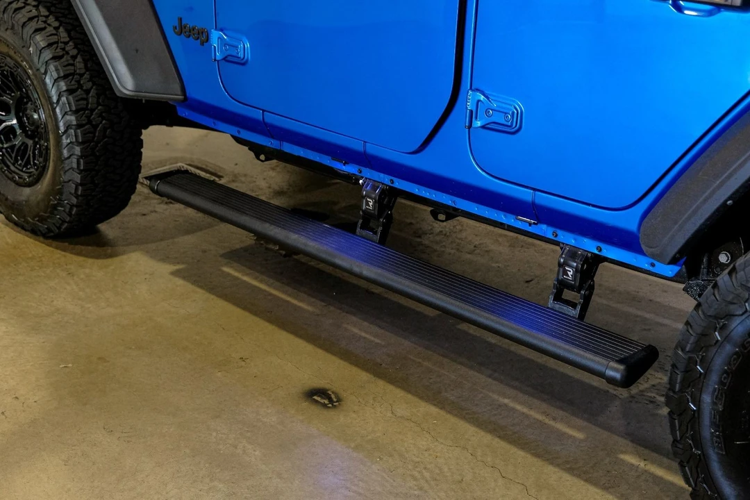 2024 Jeep JL Wrangler - Image 8 of 12