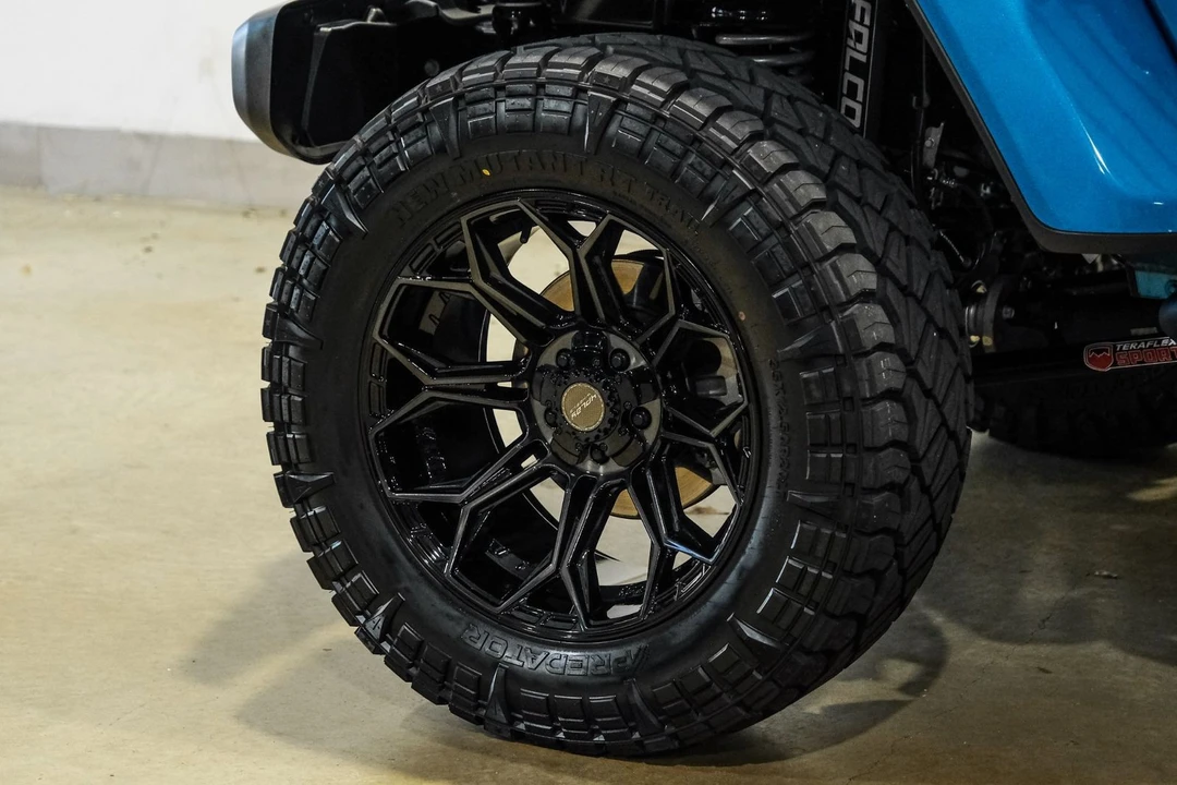2024 Jeep JL Wrangler - Image 9 of 12